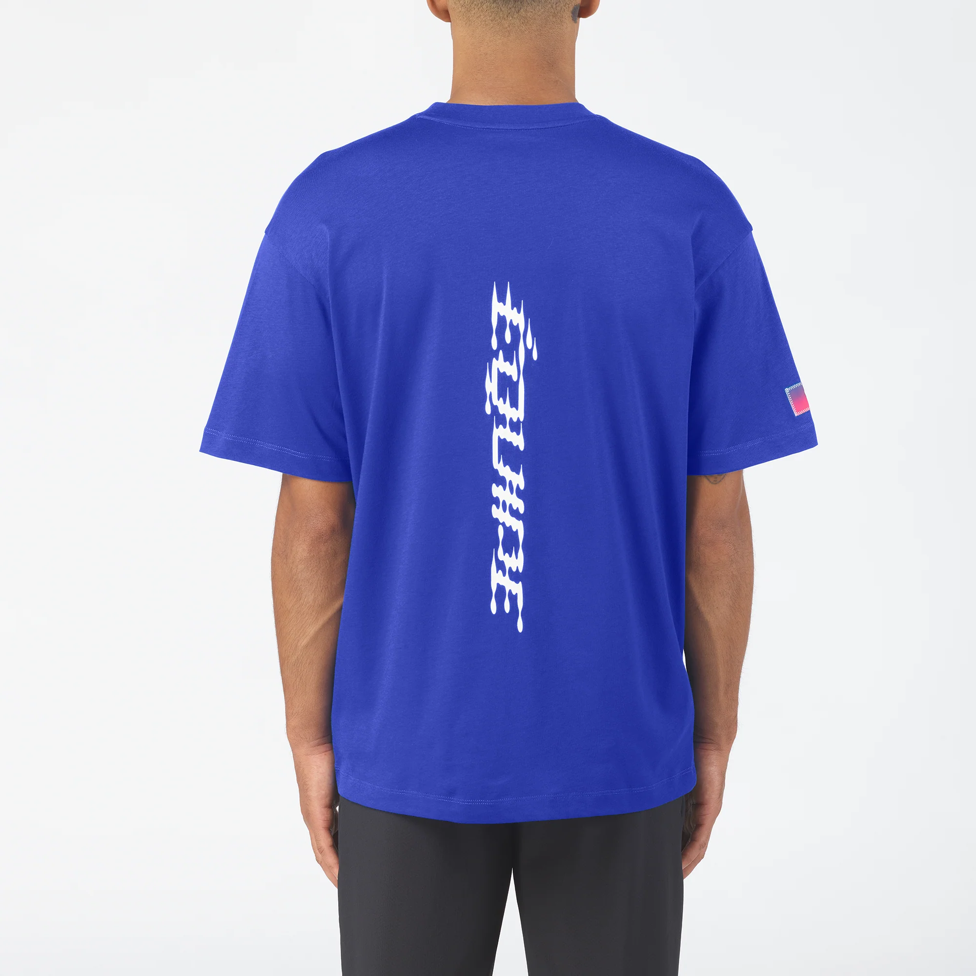 EQUIPE - Image 4
