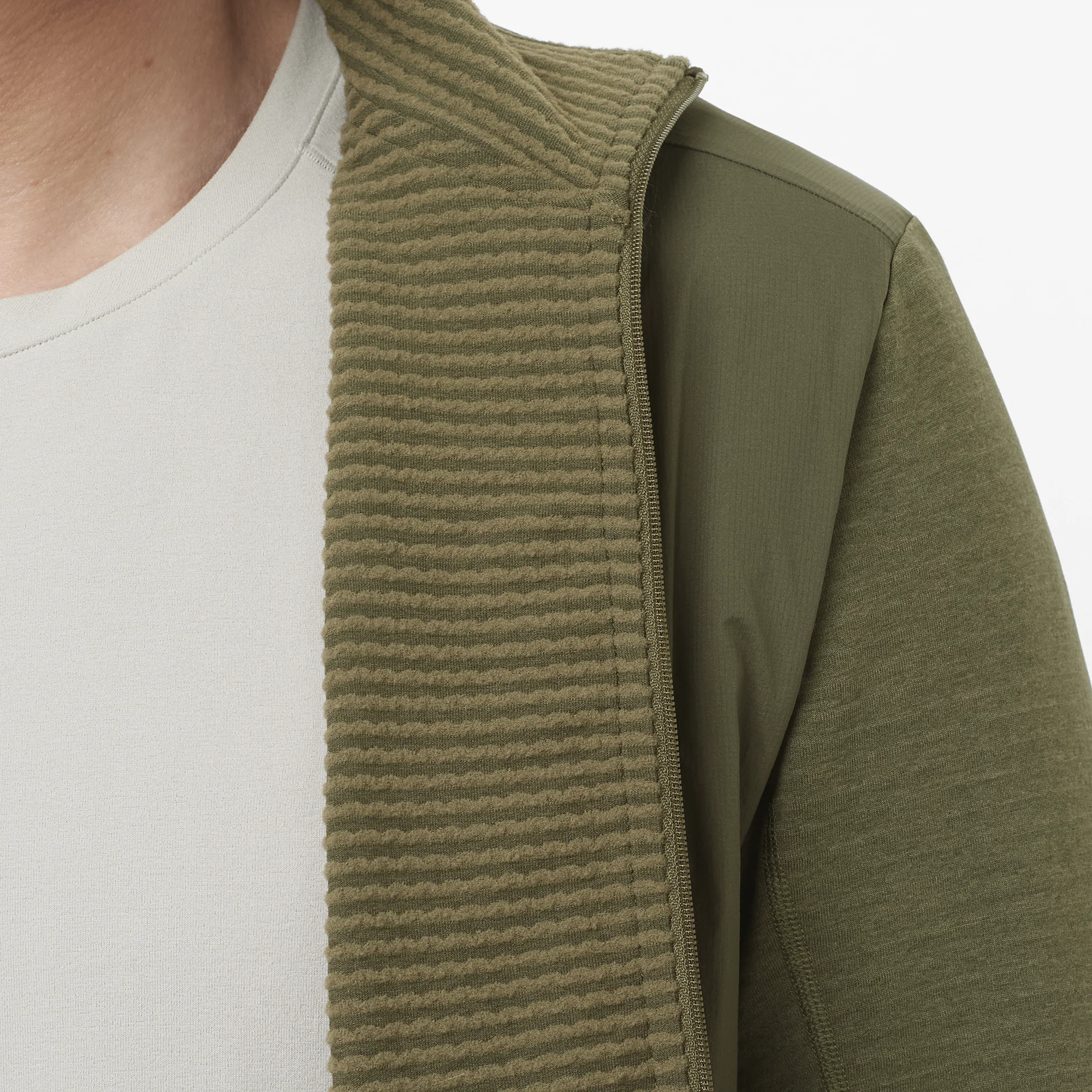 ESSENTIAL LIGHTWARM HYBRID - Image 5