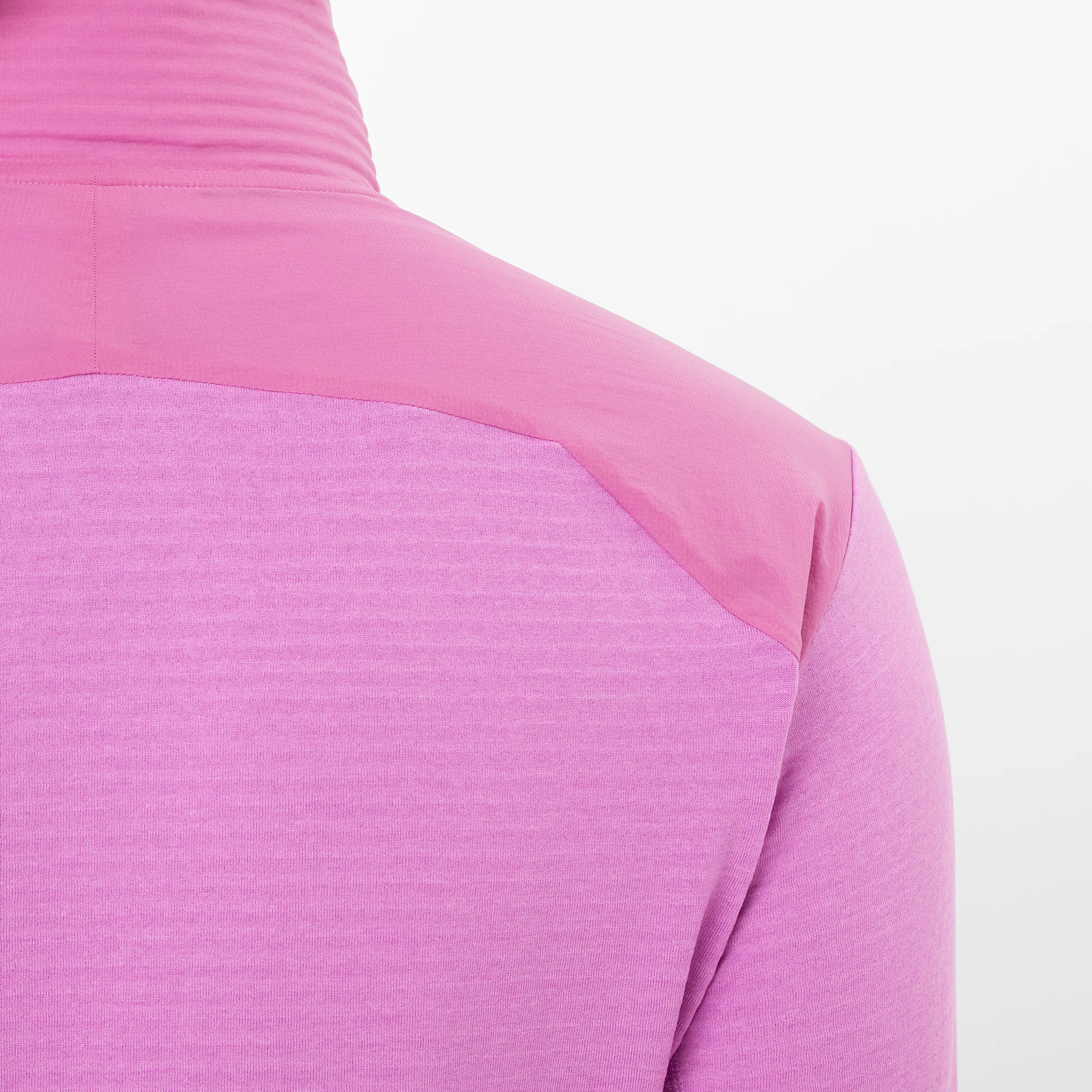 ESSENTIAL LIGHTWARM HYBRID - Image 4
