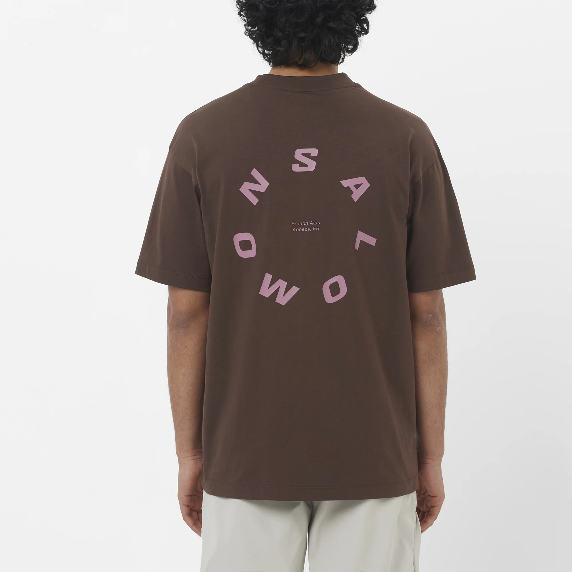 ROUND LOGO GRAPHIC